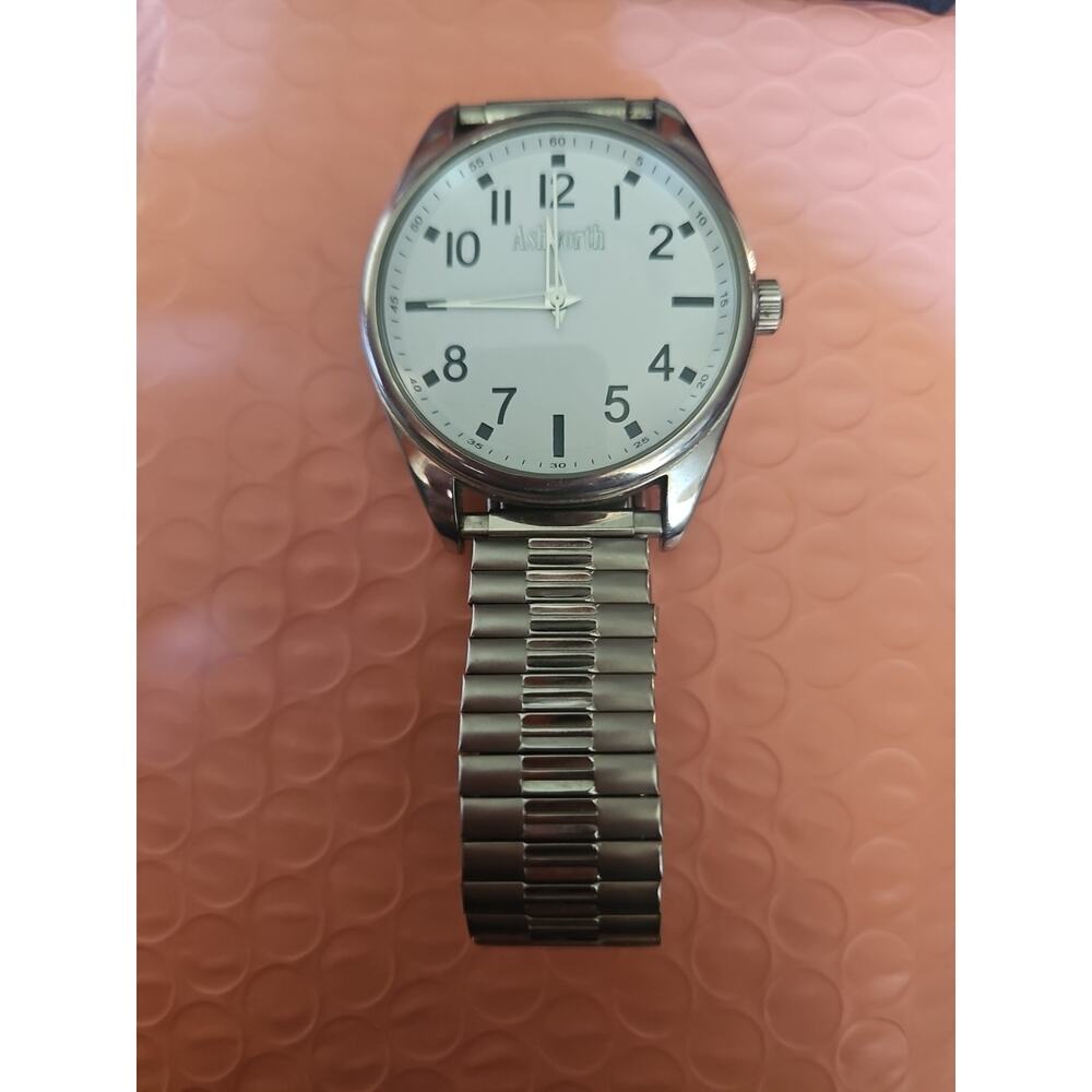 Vintage Ashworth Mens Watch 50 M White Face Stainless Steel Japan Movement